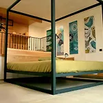 Punta Bianca & Experience Bed & Breakfast