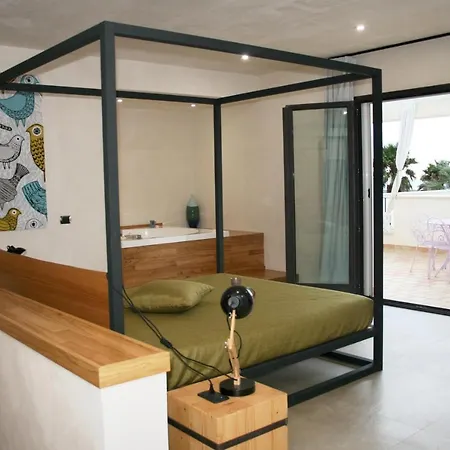 Punta Bianca & Experience فندق مبيت وإفطار