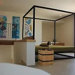 Punta Bianca & Experience 4*