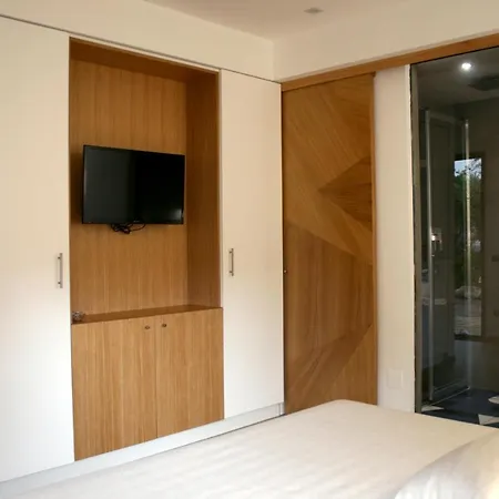 Oda ve Kahvaltı Punta Bianca & Experience