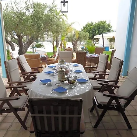 Punta Bianca & Experience 4*