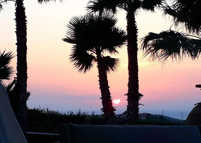 Nocleg ze śniadaniem Punta Bianca & Experience 4*