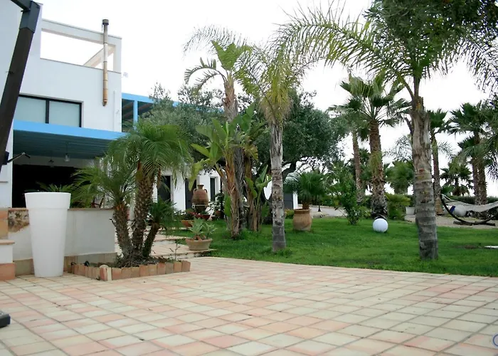 Bed & Breakfast Punta Bianca & Experience